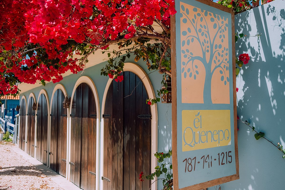 entrance of El Quenepo restaurant