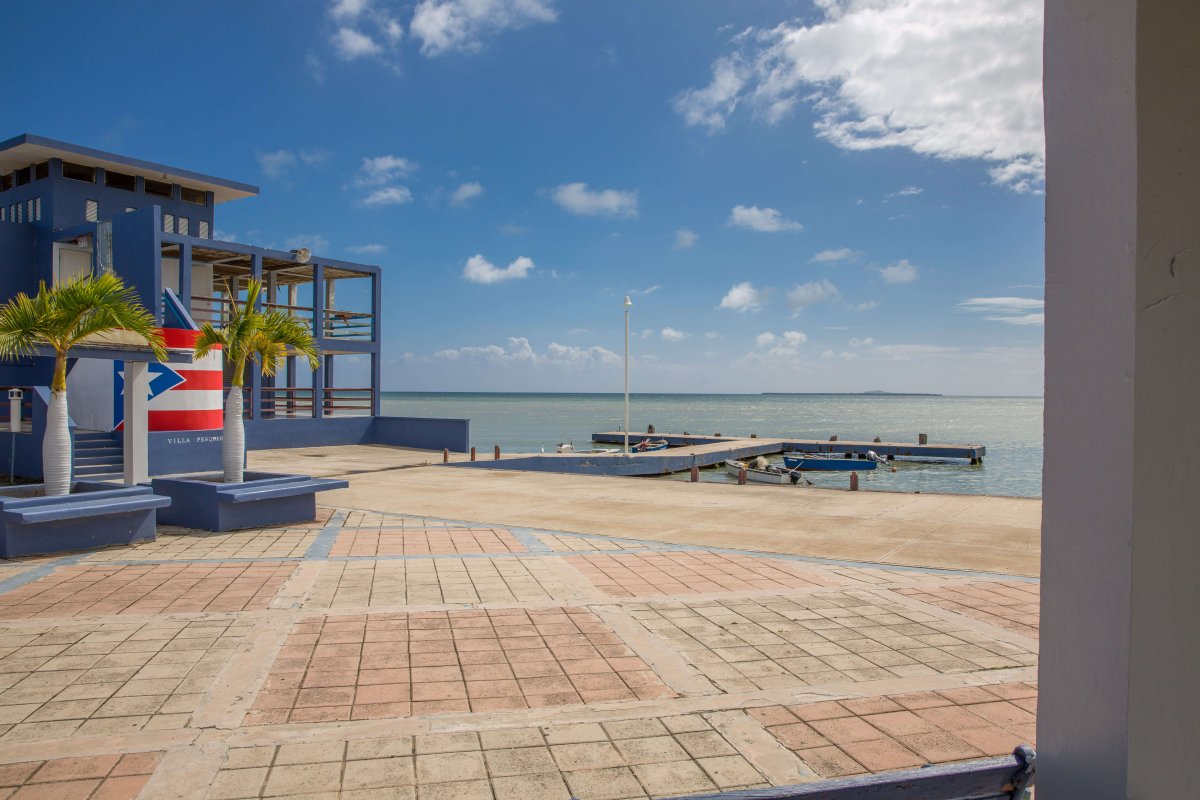 El Malecon in Santa Isabel