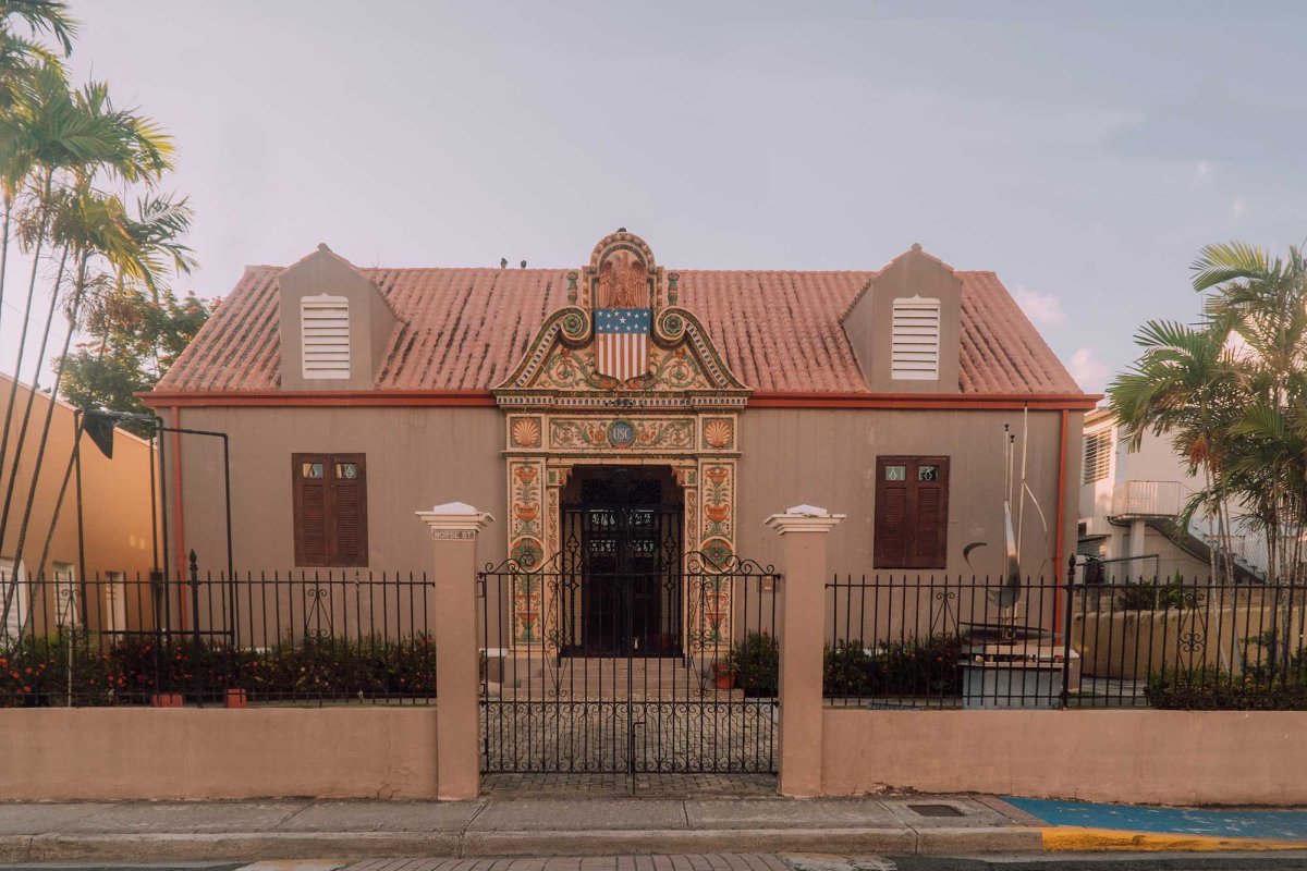 Exterior of Museo Antigua Aduana, a history museum in Arroyo, Puerto Rico.