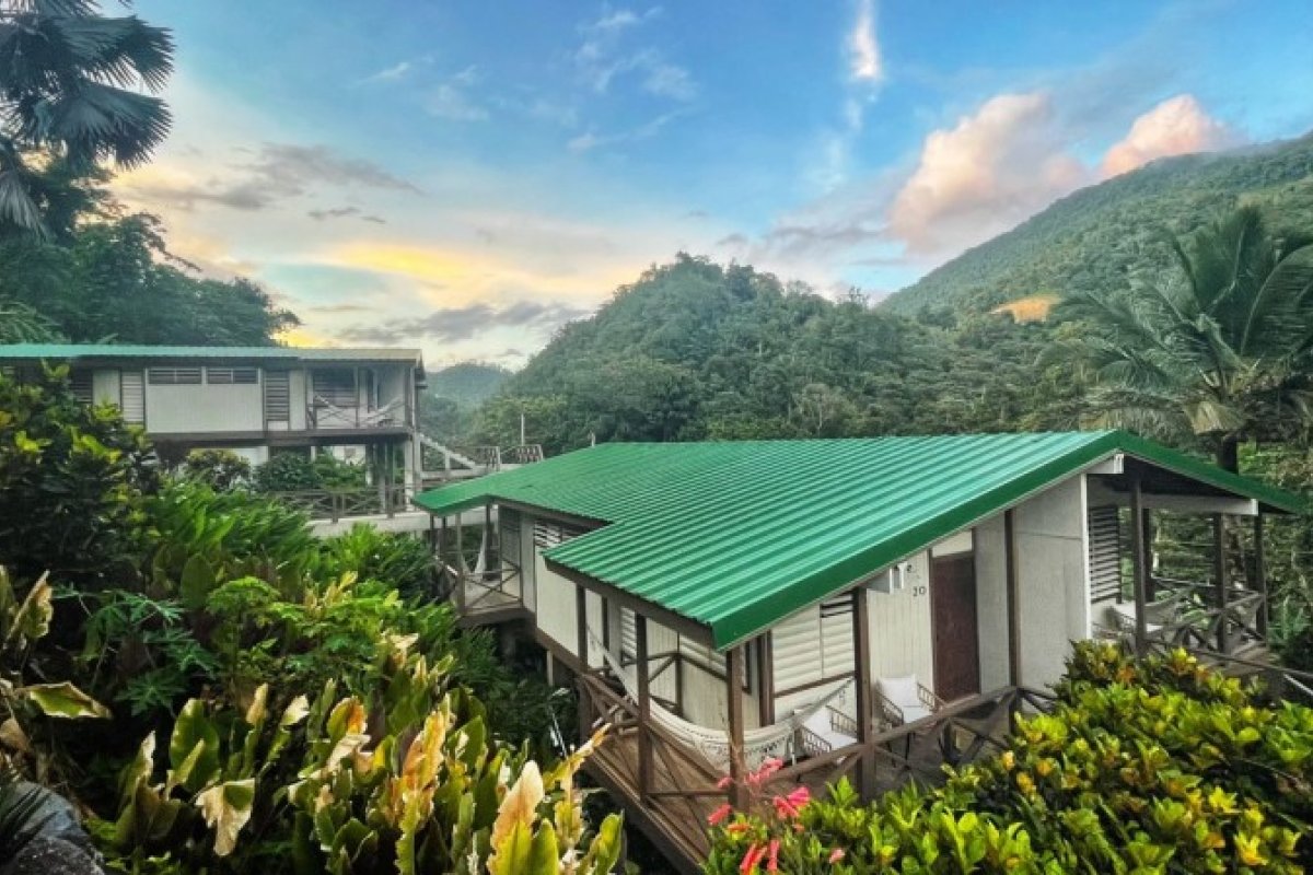 Casa Grande Mountain Retreat rodeado de montañas.