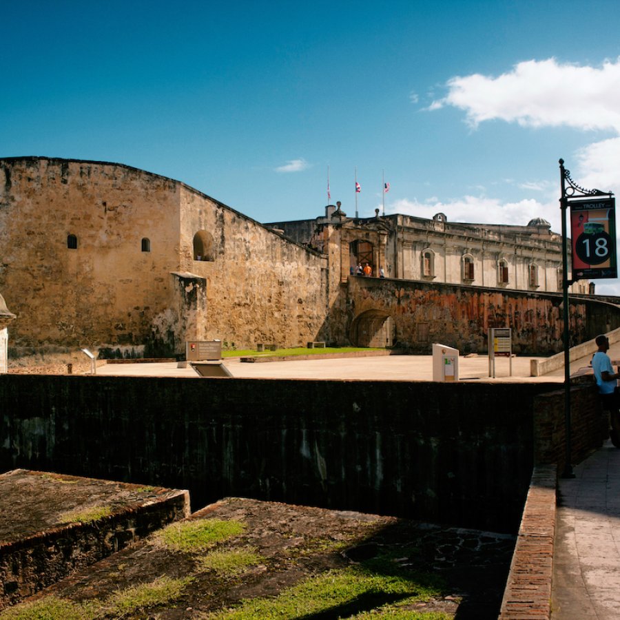 En los terrenos del histórico Fuerte San Cristóbal.