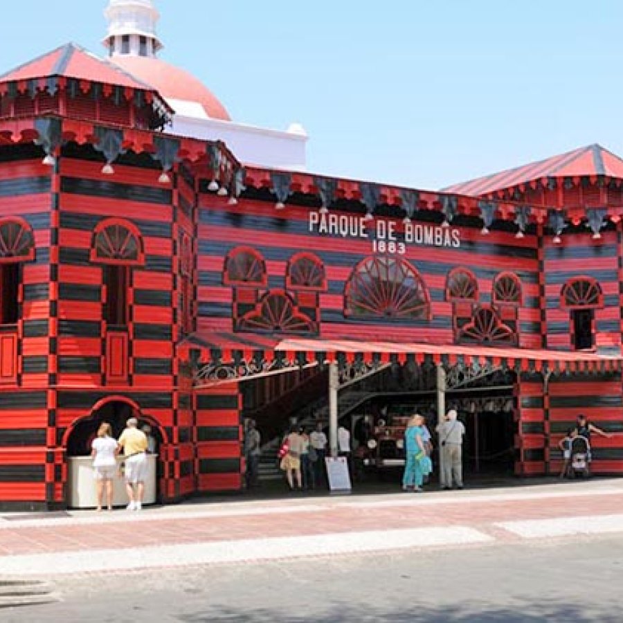 The view outside the Parque de Bombas in Ponce