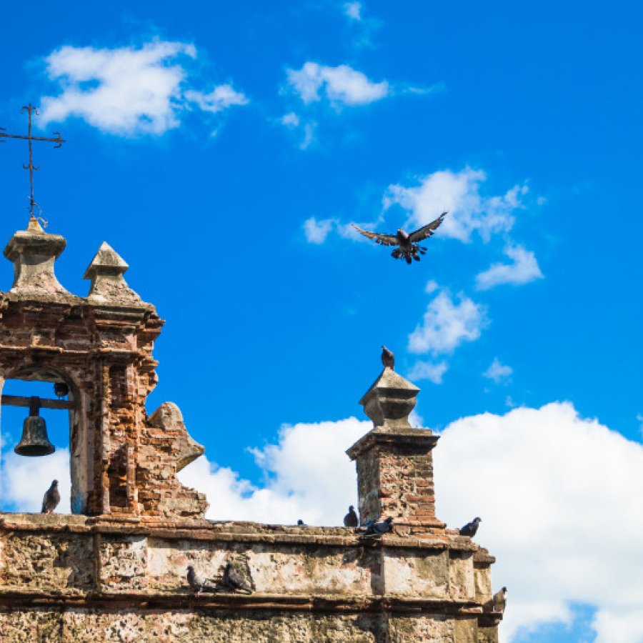Cuenta la leyenda que la Capilla de Cristo Salvador fue erigida en honor a un milagro.