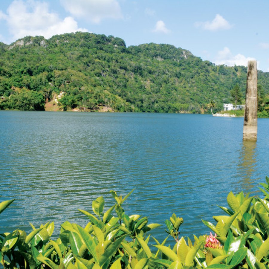 Lago Dos Bocas